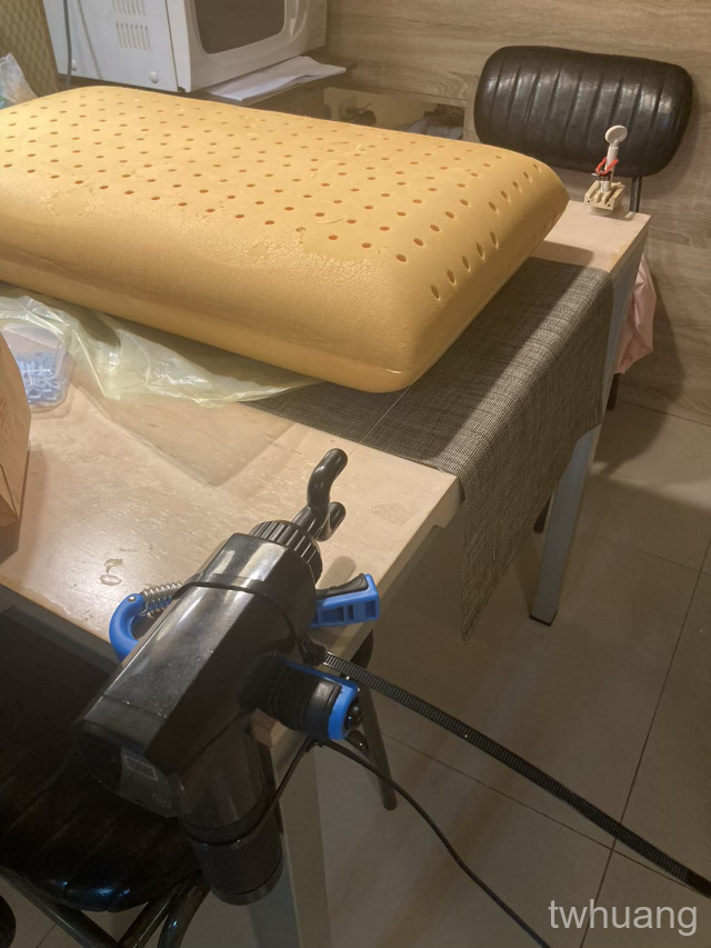 pillow and jigsaw setup